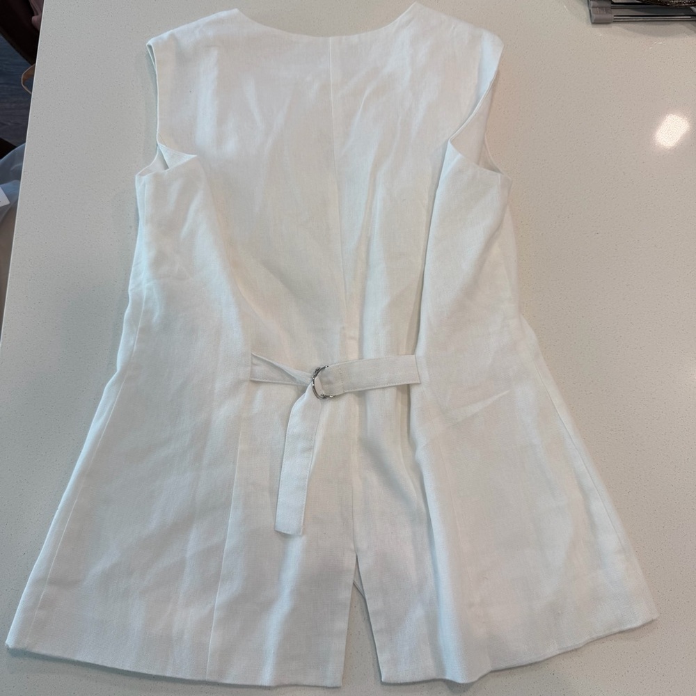 Peppermayo White Sleeveless Button-Down Top with Gold Buttons - Picture 4 of 4